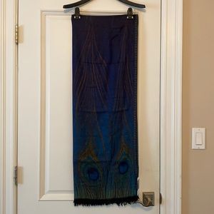 The Met, Louis C Tiffany Peacock Feather Shawl NWT